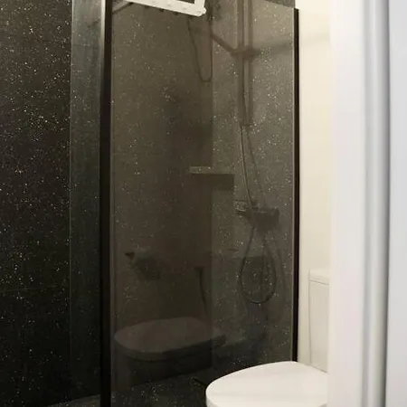 Апартаменты Rynek - Cozy Retro Near To Main Square Вроцлав